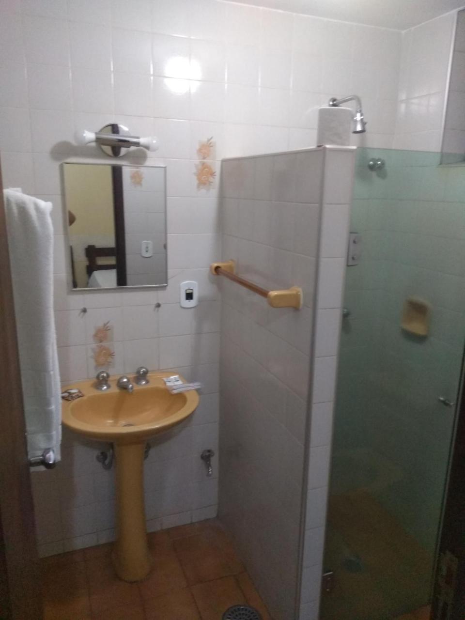 Hotel London Араракуара Екстериор снимка